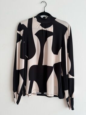 Sanctuary Black & Cream Abstract Long-Sleeve High Neck Top